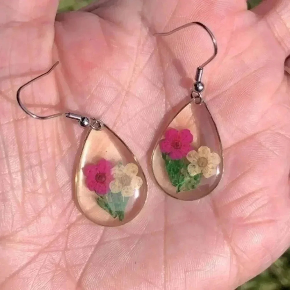 Pink & White Real Flower Drop Earrings NWT